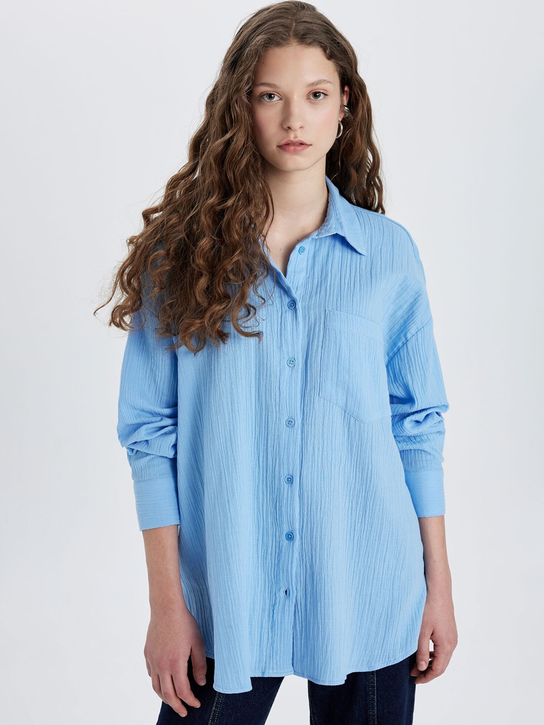 

DeFacto Textured Self Design Casual Shirt, Blue