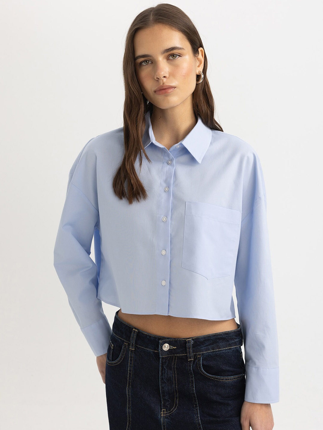 

DeFacto Spread Collar Pure Cotton Crop Casual Shirt, Blue