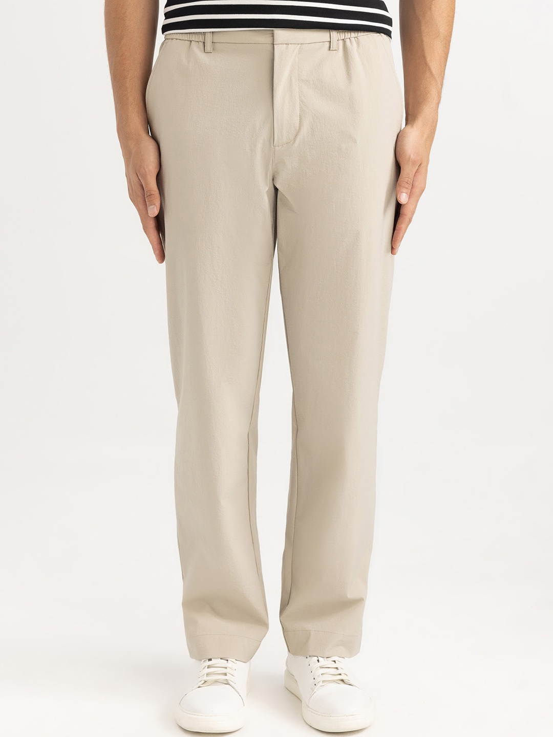 DeFacto Men Mid-Rise Trousers, Beige