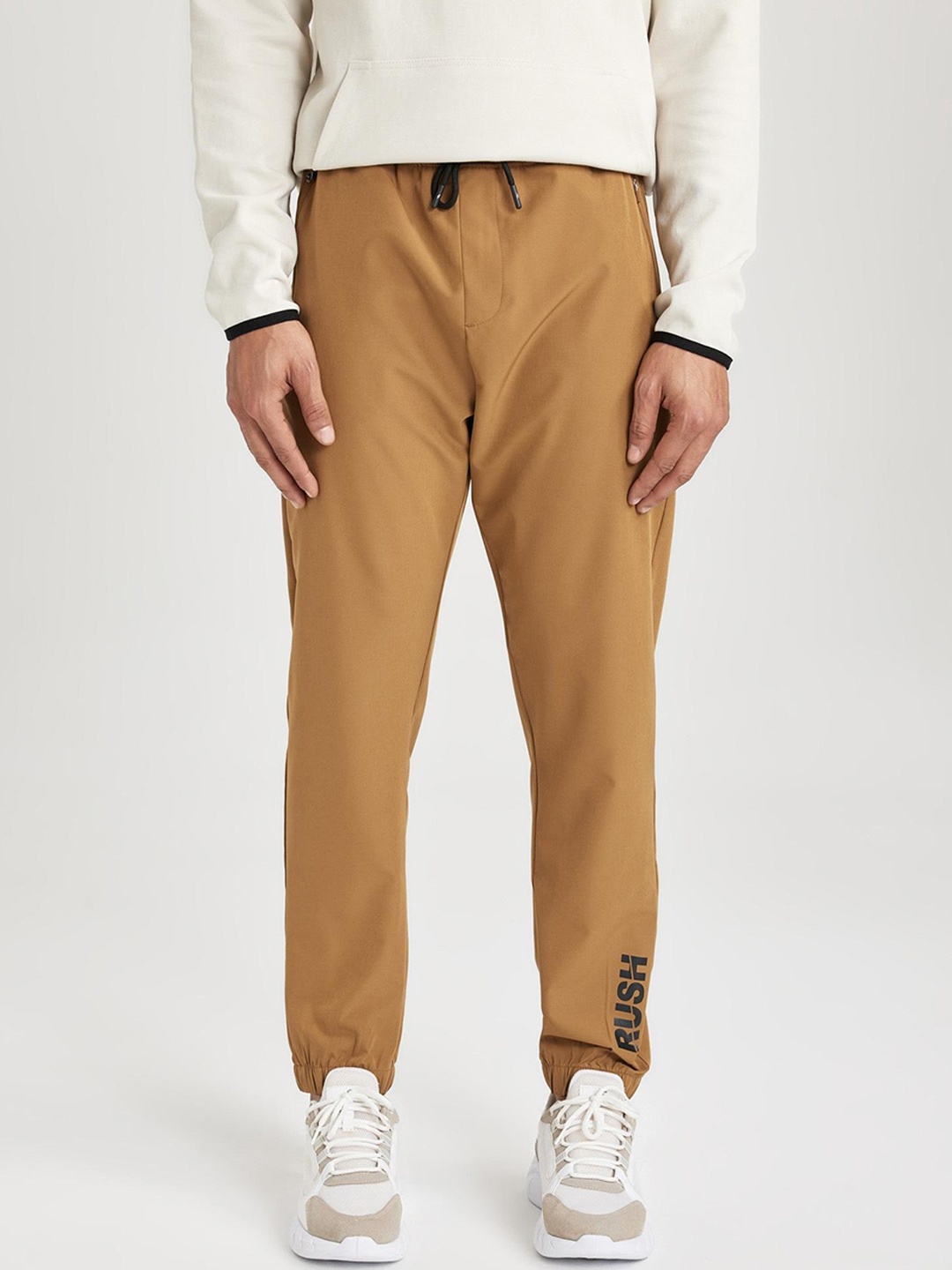 

DeFacto Men Mid-Rise Jogger, Brown