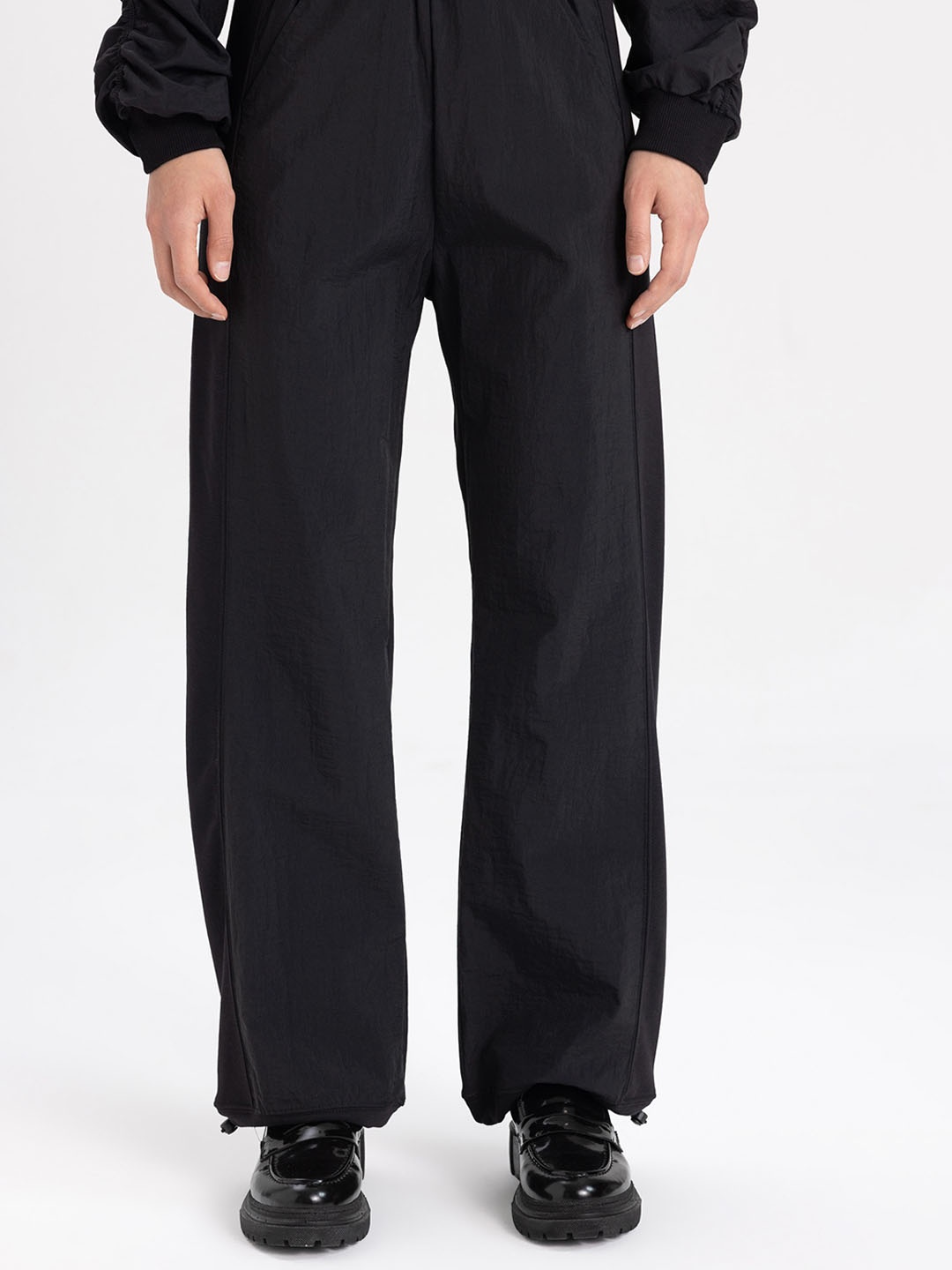 DeFacto Women Mid Rise Formal Trousers, Black