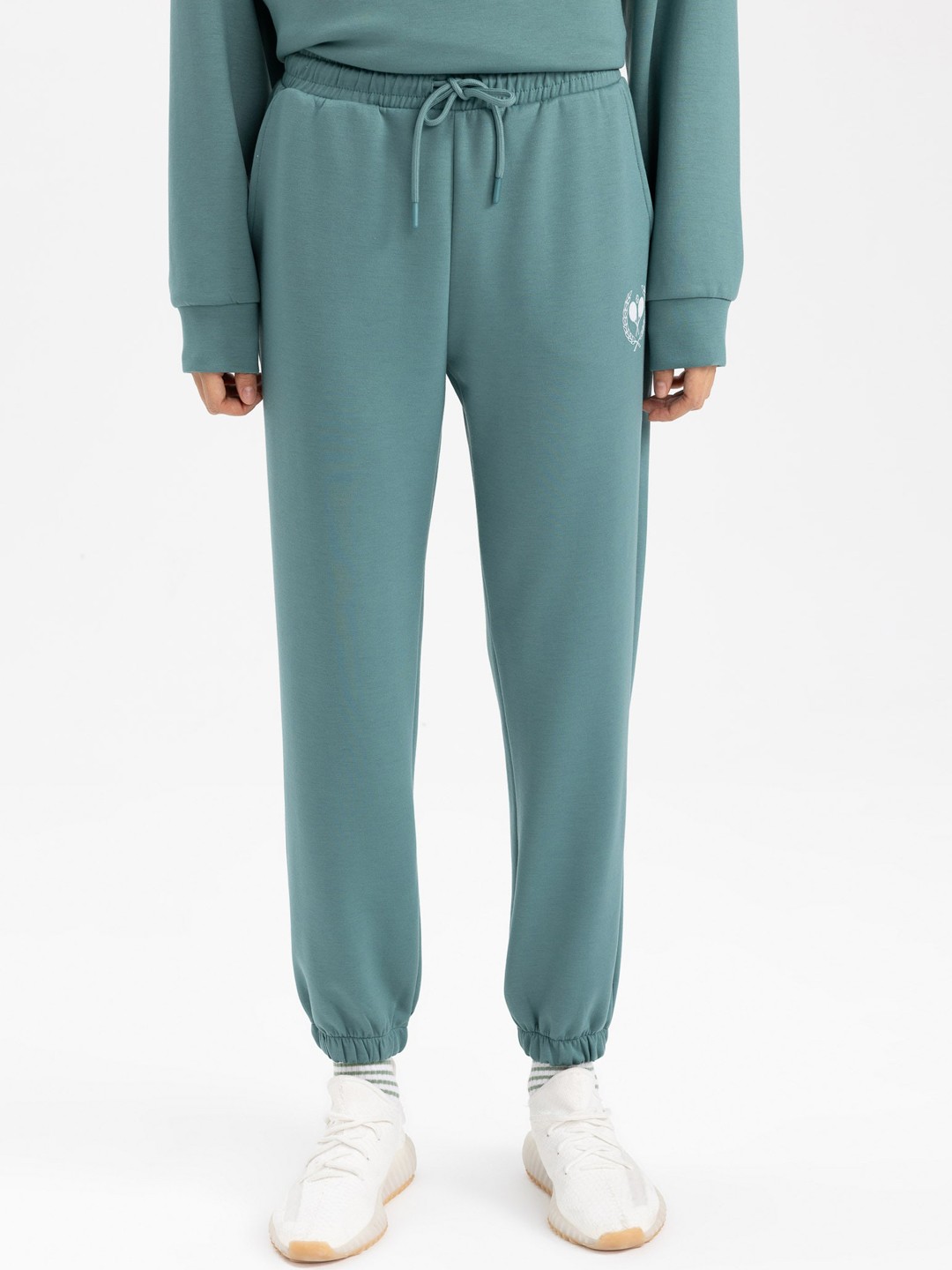 

DeFacto Women Mid Rise Joggers, Green