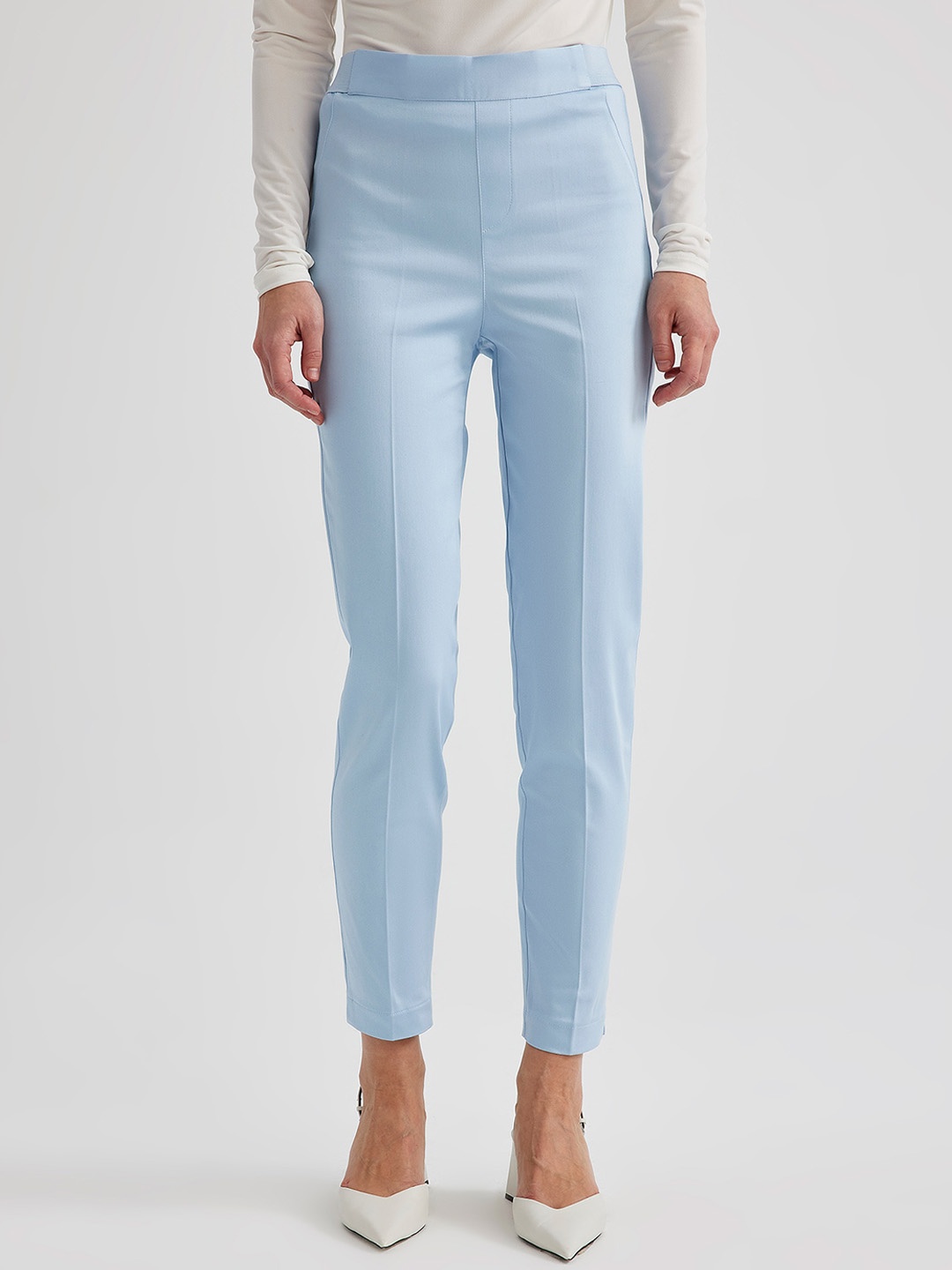 

DeFacto Women Mid-Rise Trousers, Blue