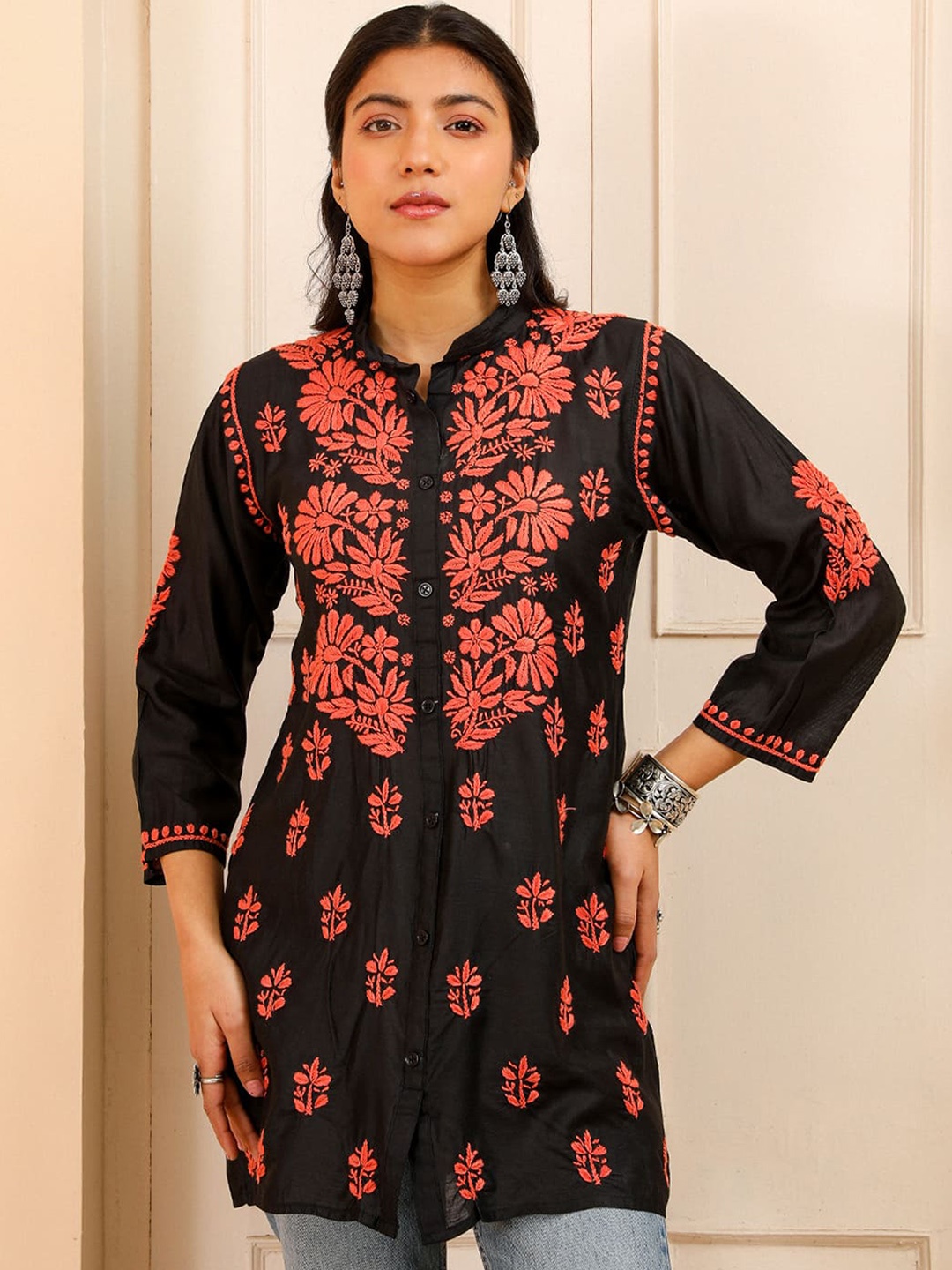 

House of Chikankari Floral Embroidered Mulmul Chanderi Cotton A-Line Kurta, Black