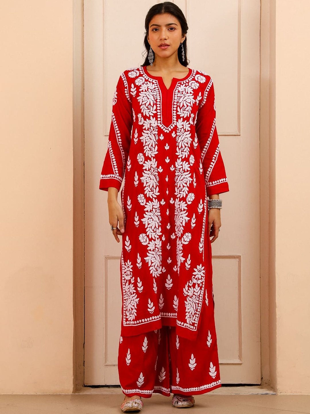 

House of Chikankari Ethnic Motifs Embroidered Notched Neck Straight Kurta with Trousers, Red