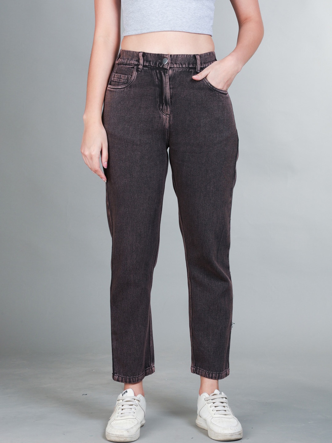 The Roadster Lifestyle Co Women Washed Tapered Fit Jeans, Brown