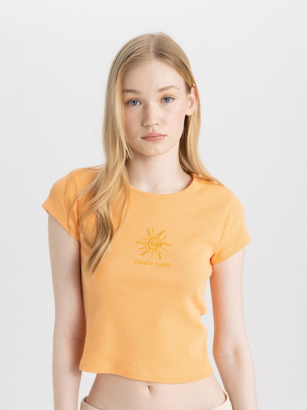 DeFacto Round Neck Casual T-shirt, Peach