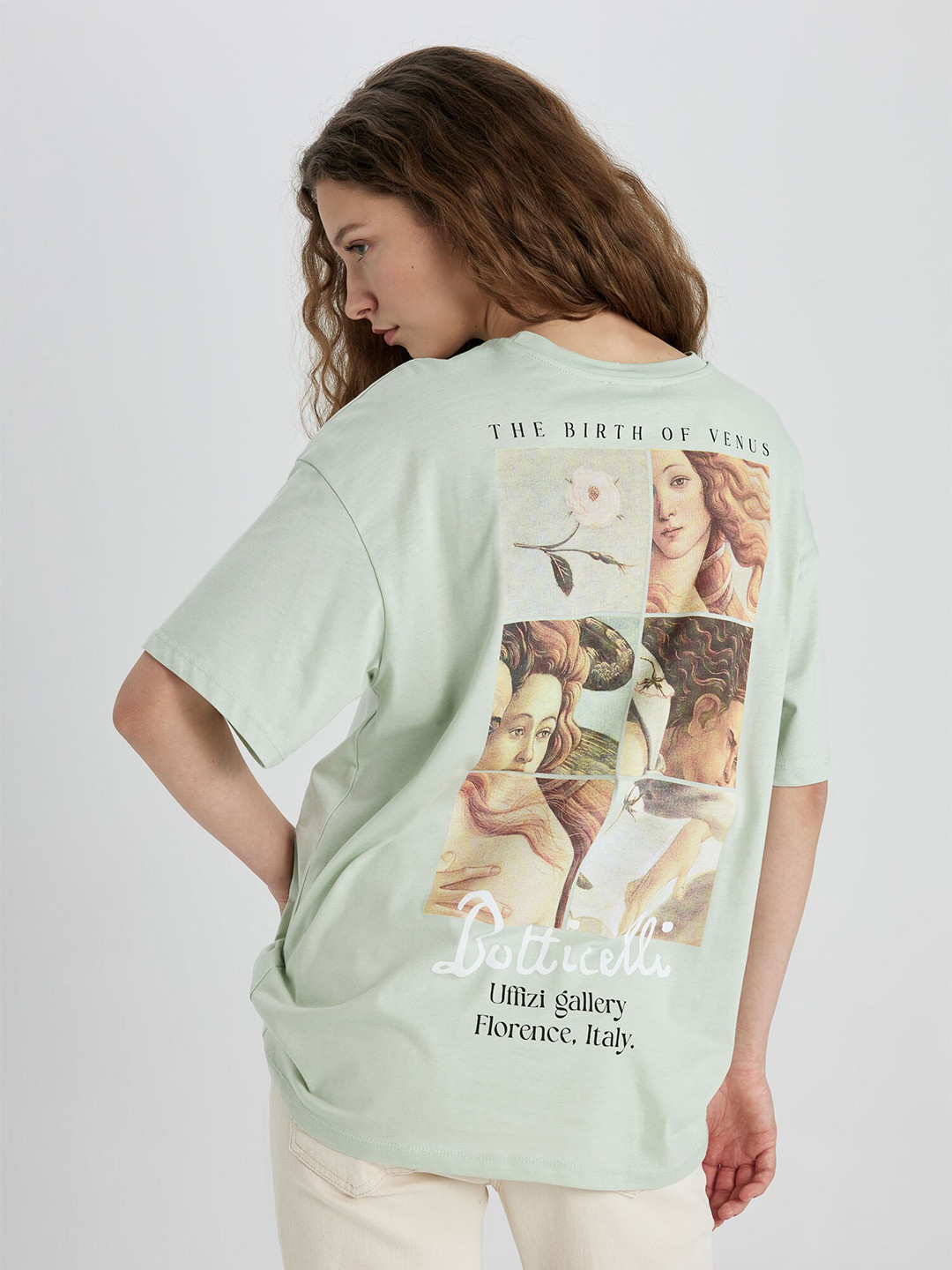 

DeFacto Graphic Printed Round Neck Drop-Shoulder Sleeves T-shirt, Green