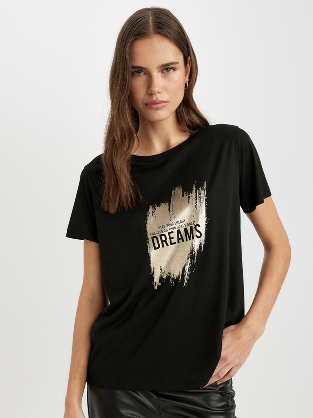 

DeFacto Graphic Printed Casual T-shirt, Black