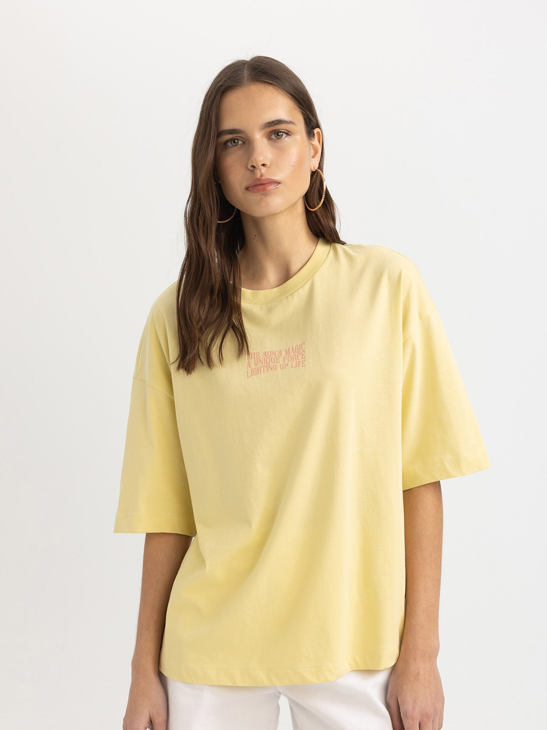 

DeFacto Round Neck Drop-Shoulder Sleeves Cotton T-shirt, Na