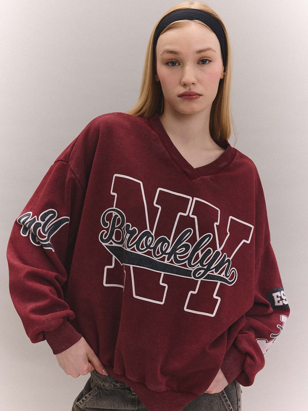 

DeFacto Typography Printed Pullover Sweater, Maroon