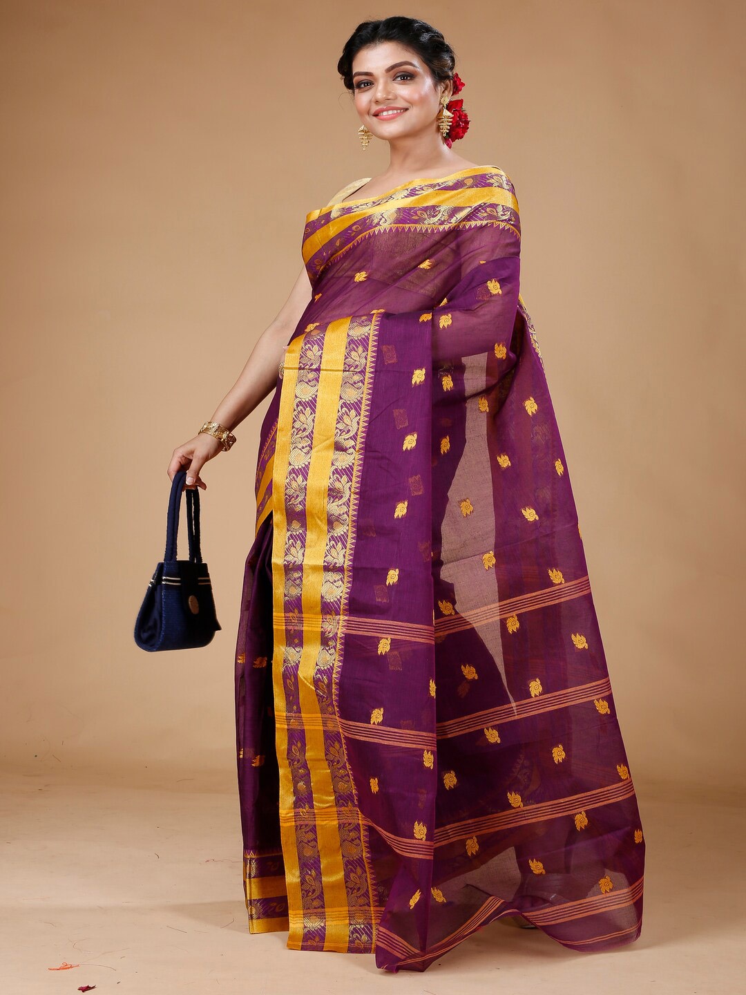 

Bong ButiQ Ethnic Motifs Woven Design Pure Cotton Taant Saree, Purple