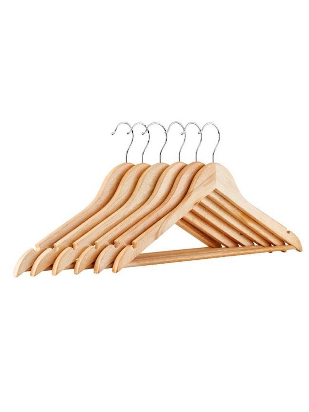 

SAJANI Cream 6 Pieces Textured Wooden Hangers