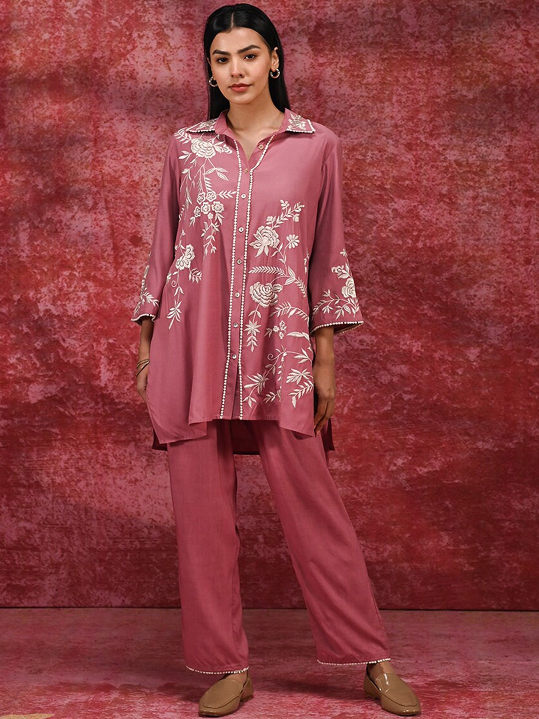 

Lakshita Embroidered Shirt With Trouser, Pink