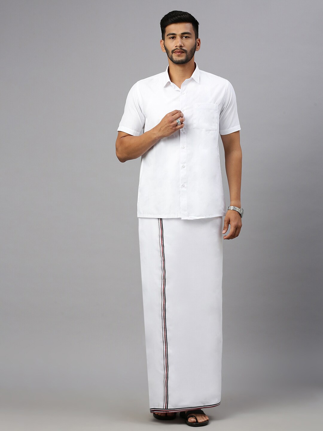 

Ramraj Shirt Collar Short Sleeves Shirt With Veshti, White