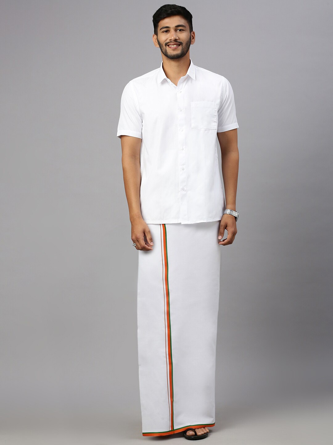 

Ramraj Shirt Collar Short Sleeves Shirt With Veshti, White
