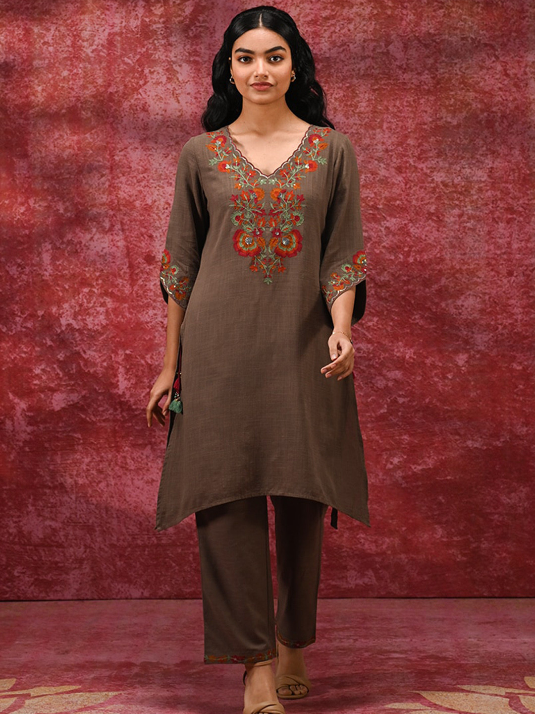 

Lakshita Embroidered Flared Sleeves Thread Work Kurta, Brown