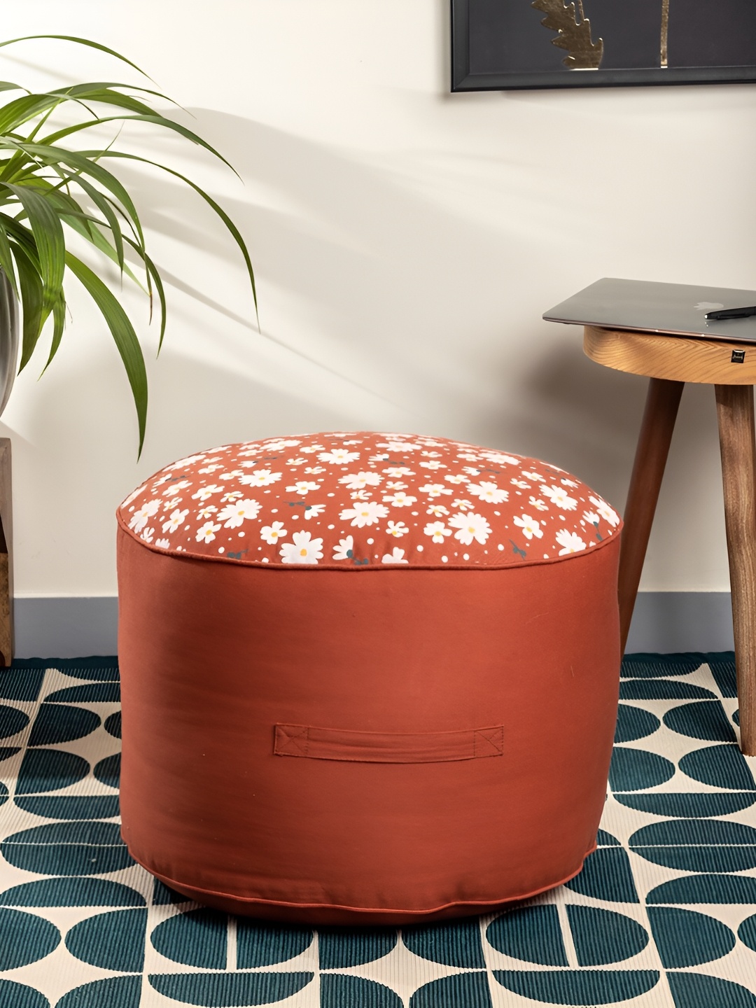 SKANDA FAB Brown & White Printed Pure Cotton Pouffes Cushion