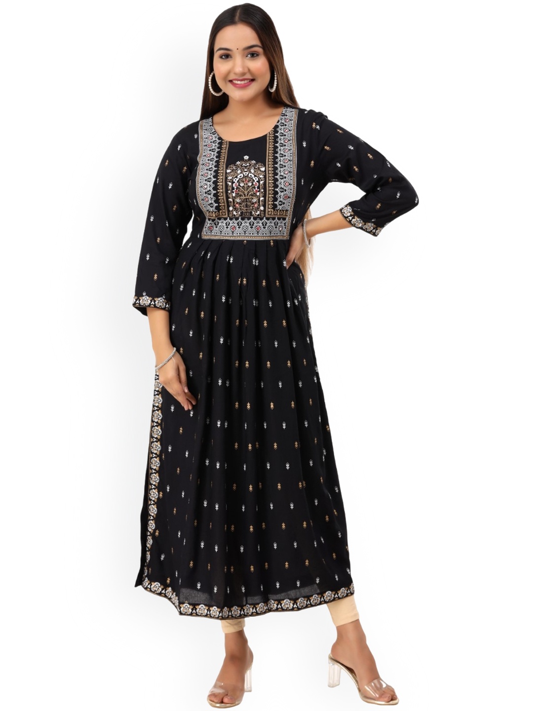 

VYKOO Ethnic Motifs Printed Round Neck Anarkali Kurta, Black