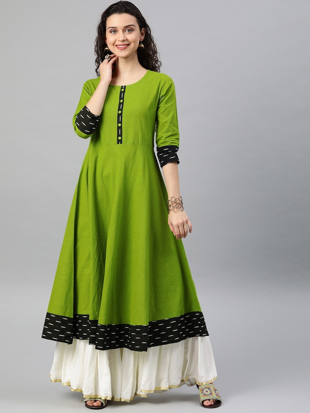 

KALINI Round Neck Pleated Anarkali Kurta, Green