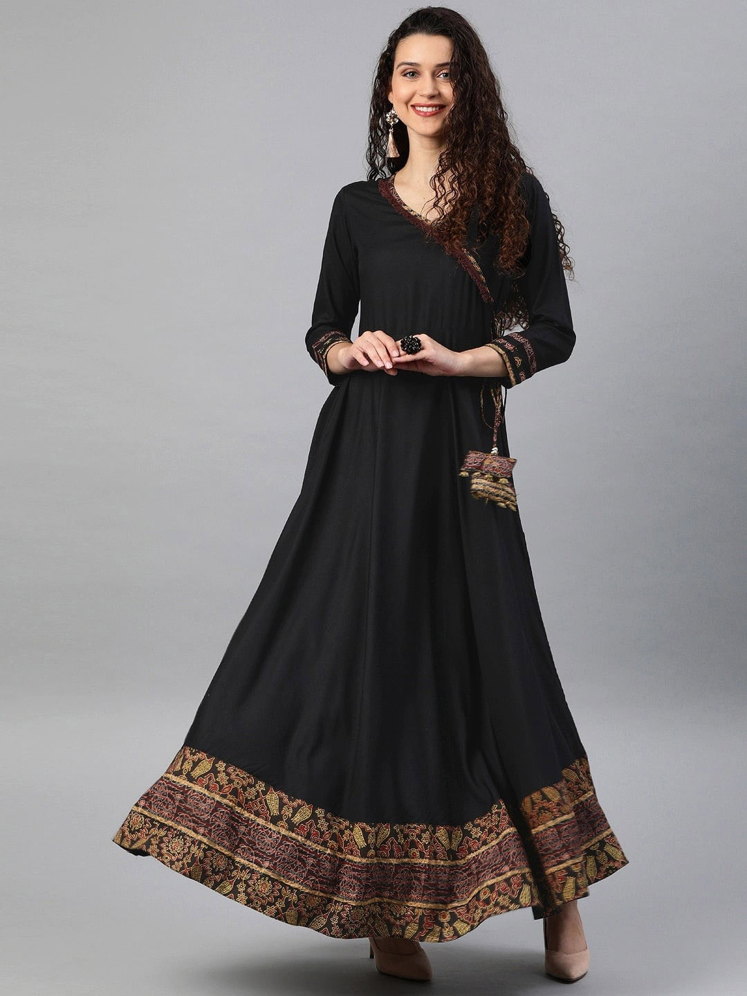 

KALINI V-Neck Long Sleeves Sequins Flared Anarkali Kurta, Black