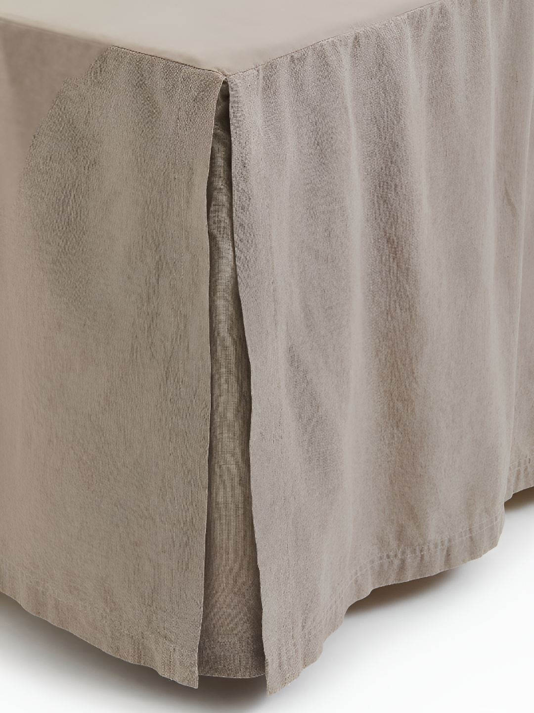 

H&M Beige Double King Valance