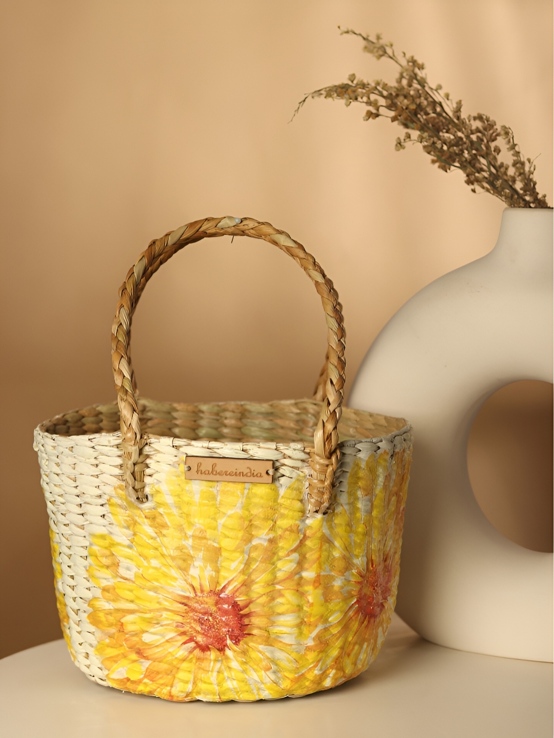HABERE INDIA White & Beige Seagrass Fruit & Storage Basket