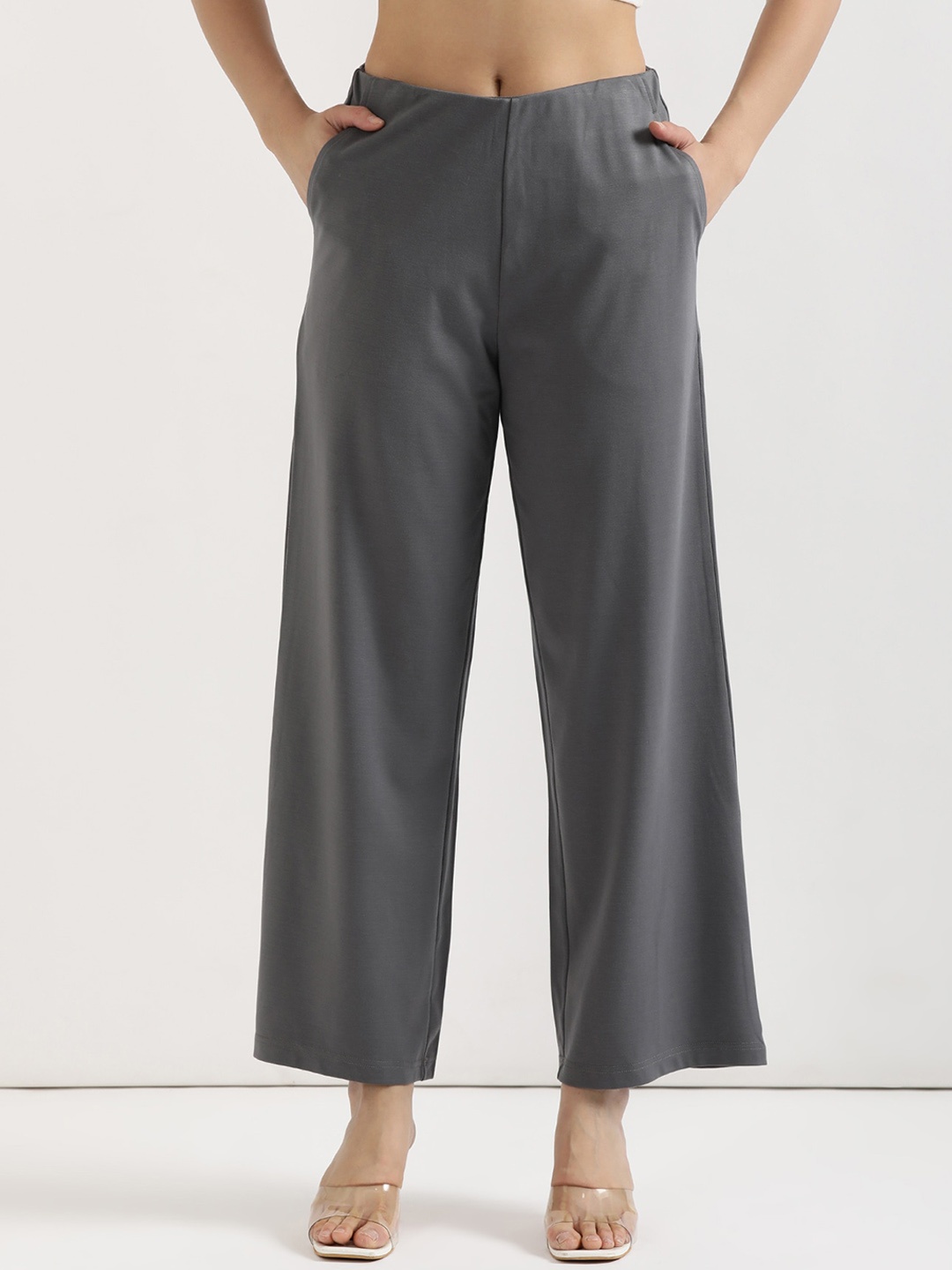 SAADAA Women Straight Fit High-Rise Wide Leg Parallel Trouser, Grey