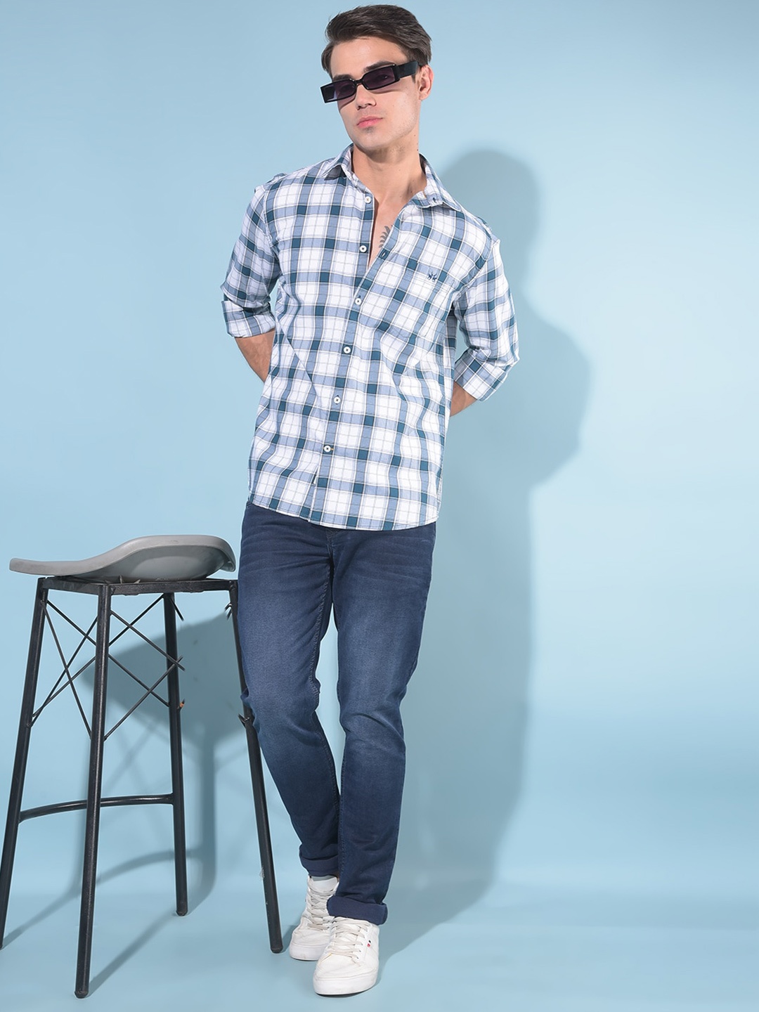 

Crimsoune Club Resort Collar Slim Fit Gingham Checked Casual Shirt, Blue