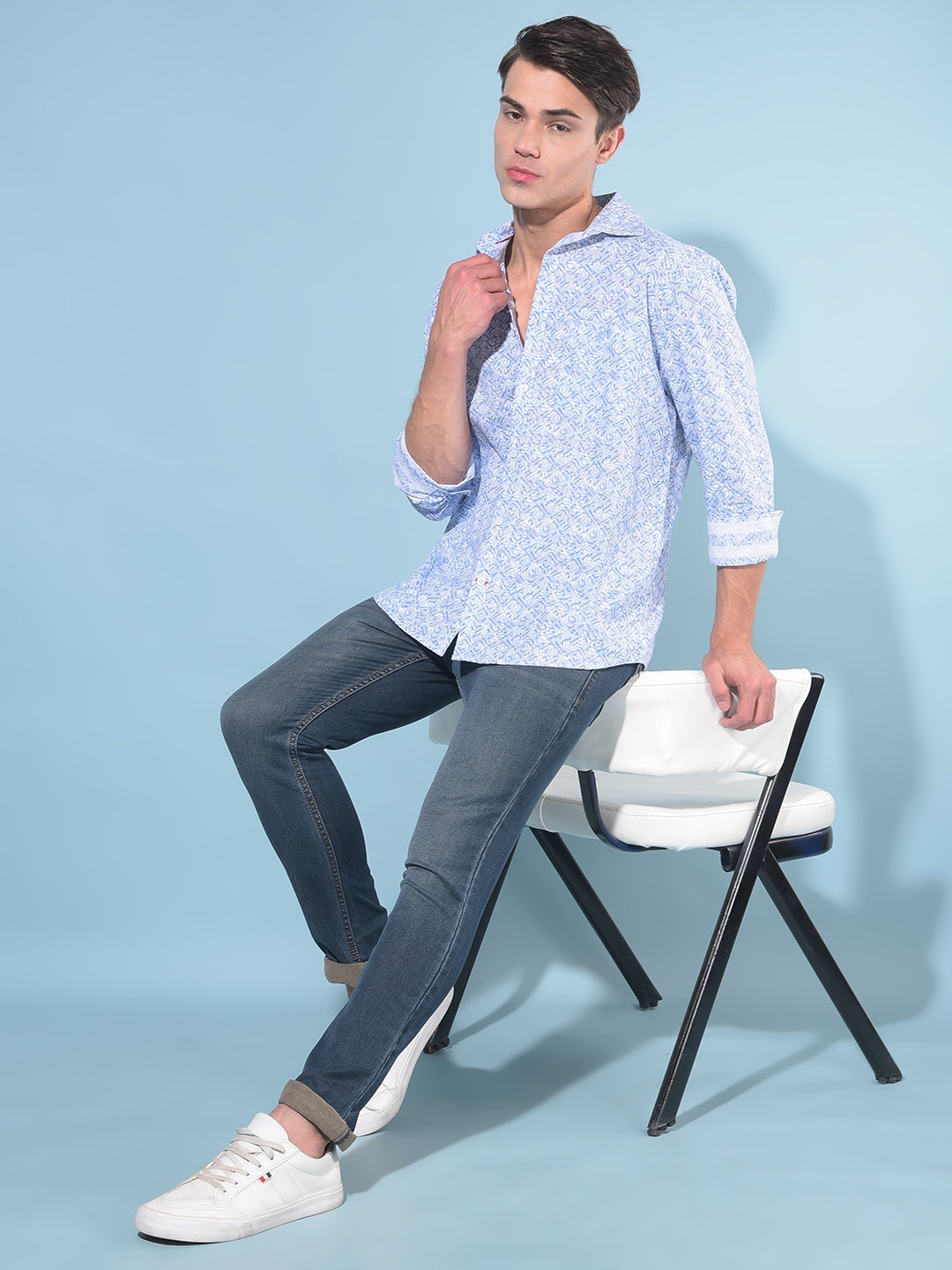 

Crimsoune Club Resort Collar Slim Fit Floral Printed Cotton Casual Shirt, Blue