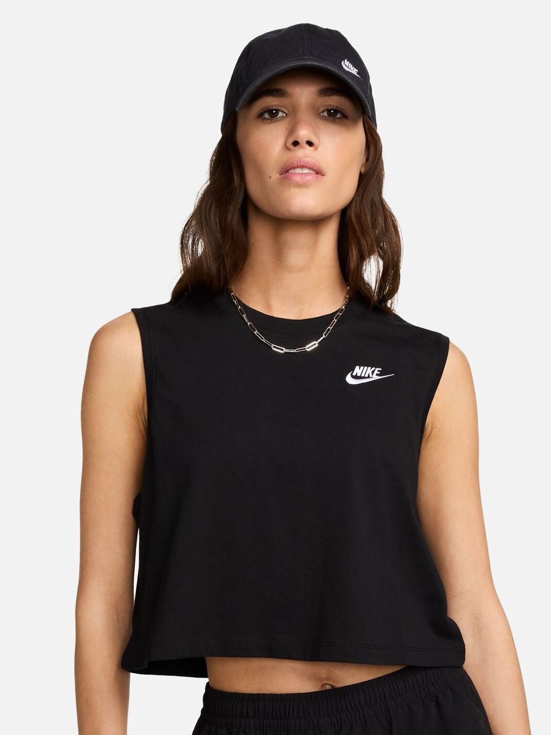 

Nike Sportswear Club Women's Sleeveless Cropped Top, Black