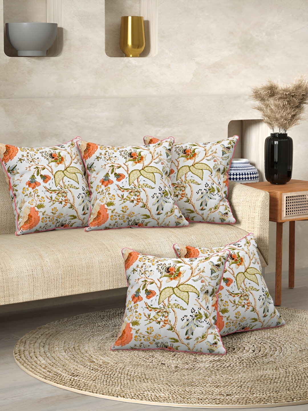 

EasyGoods Orange Set of 5 Floral Square Cushion Covers