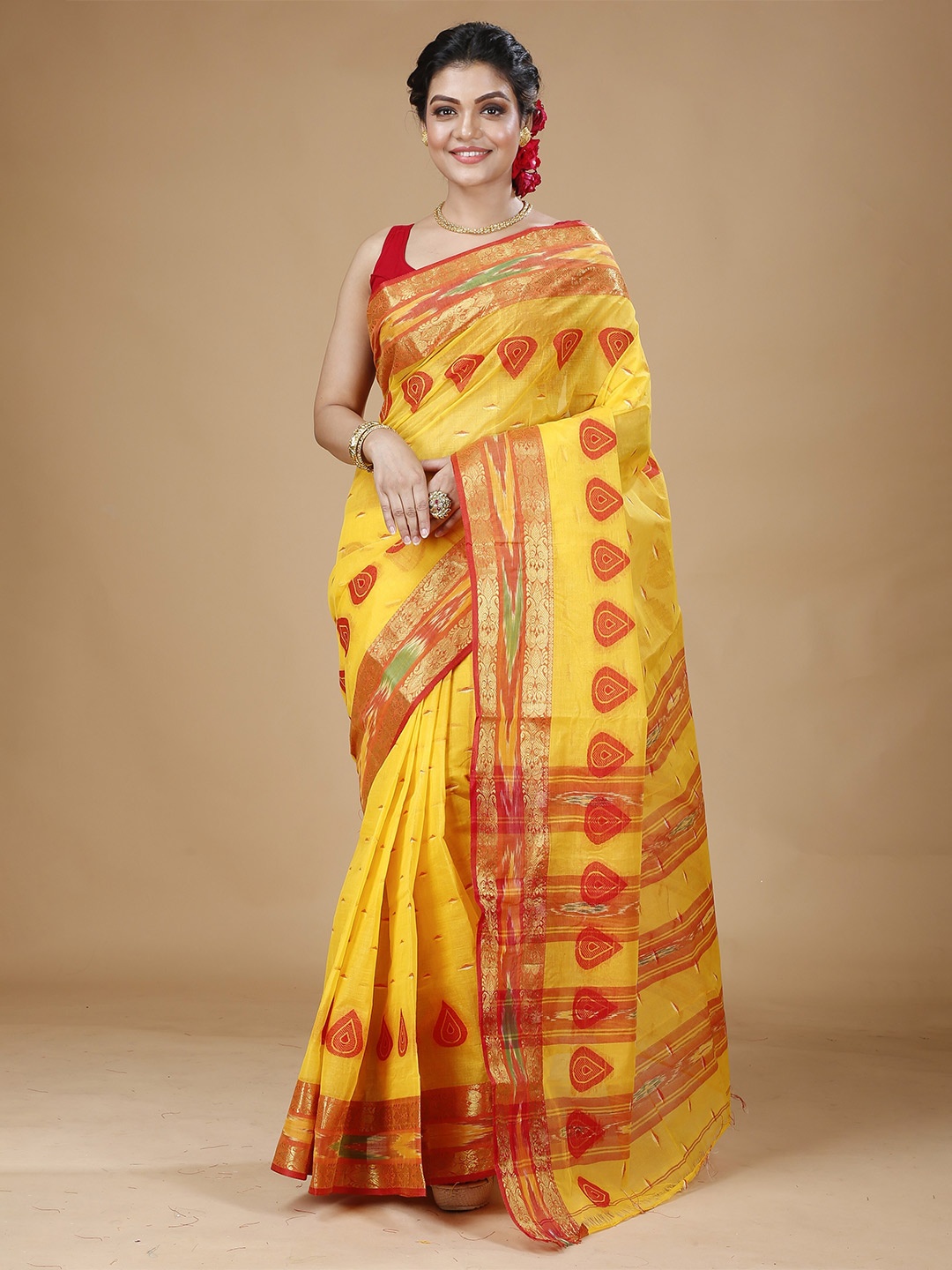 

SLAGHA Woven Design Zari Pure Cotton Taant Saree, Yellow