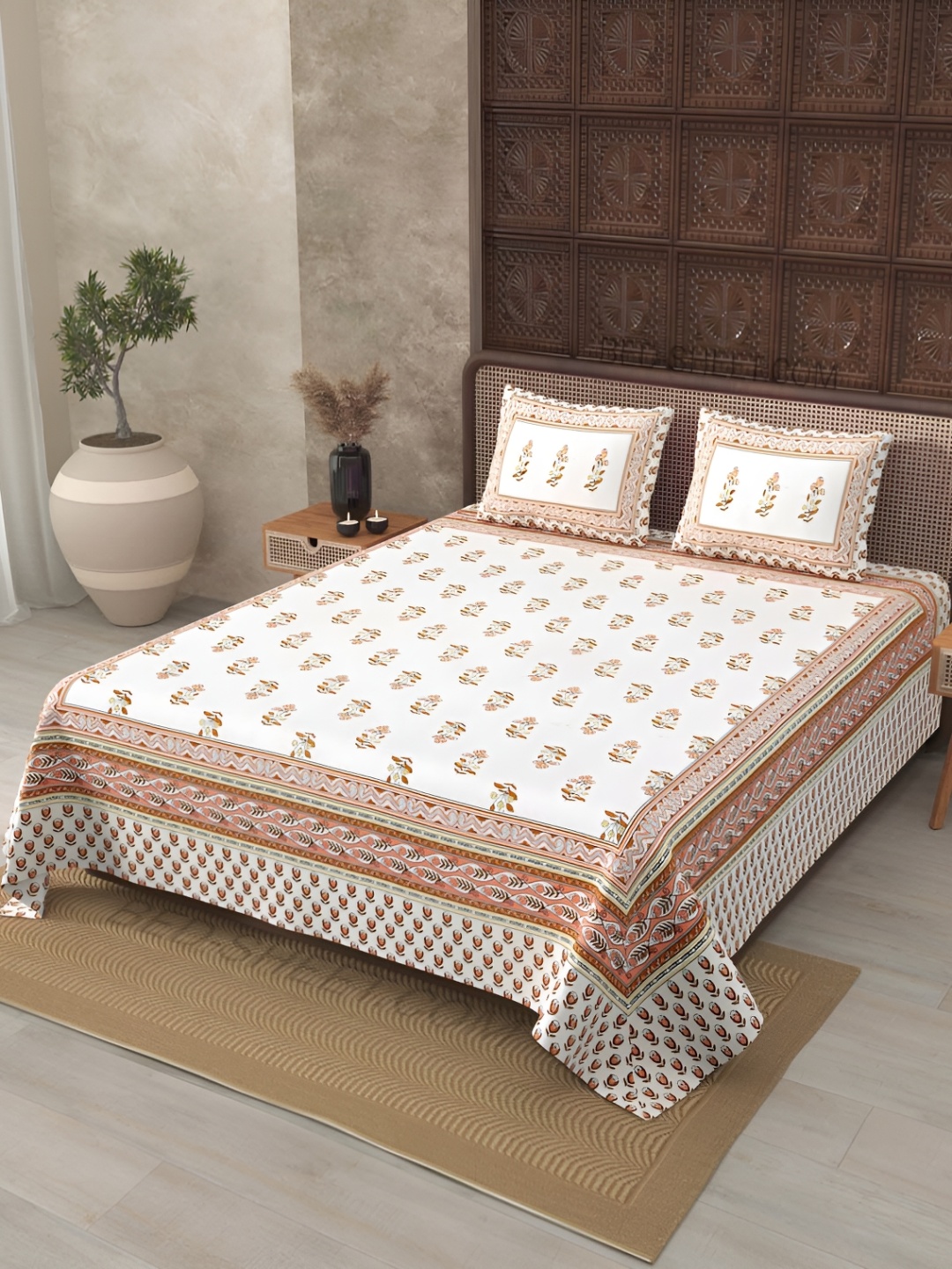 

JAIPUR FABRIC White & Brown Floral Cotton 210 TC King Bedsheet With 2 Pillow Covers