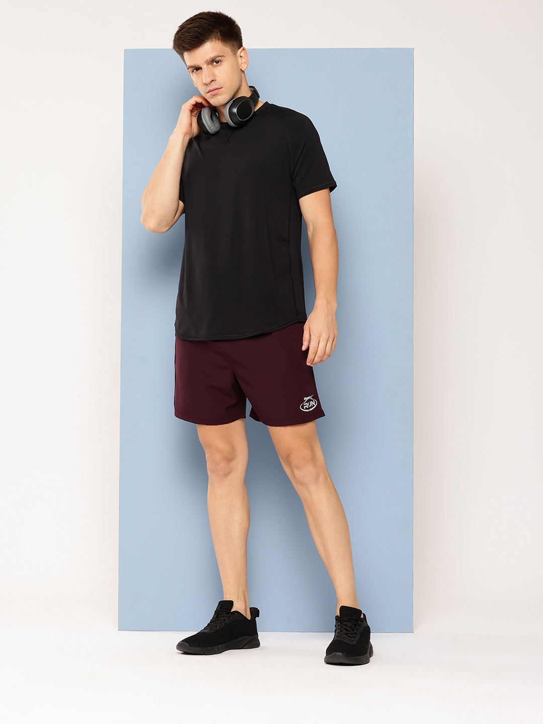

Slazenger Men Ultra-Dry Sports Shorts, Maroon
