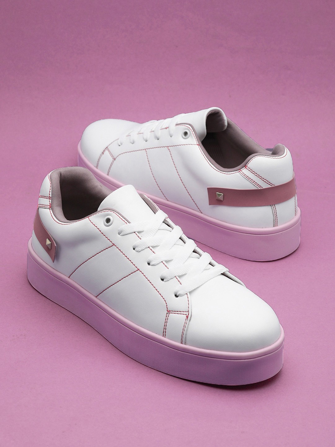 

Lavie Women Colourblocked Lightweight Sneakers, White