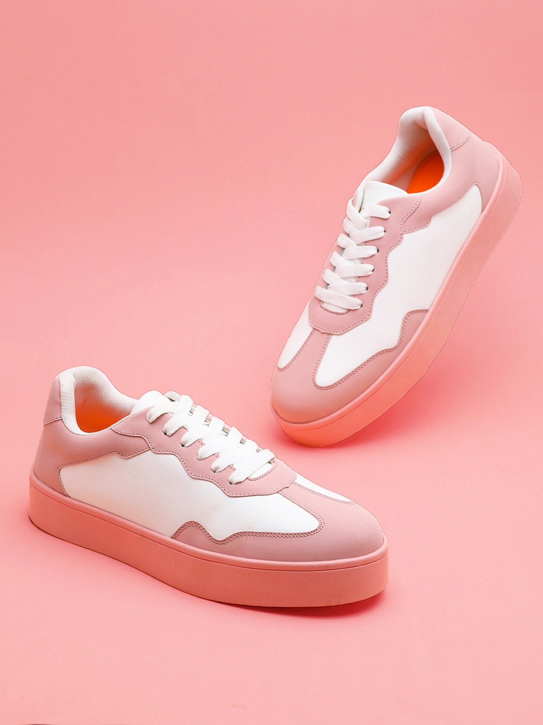 

Lavie Women Colourblocked Lightweight Sneakers, White