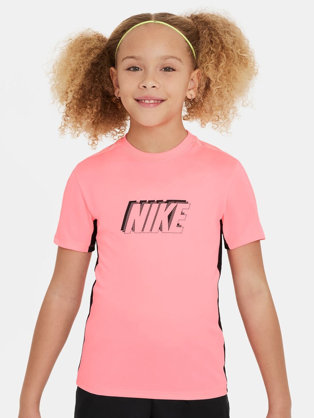 

Nike Dri-FIT Academy23 Older Kids' Short-Sleeve Football Top, Pink