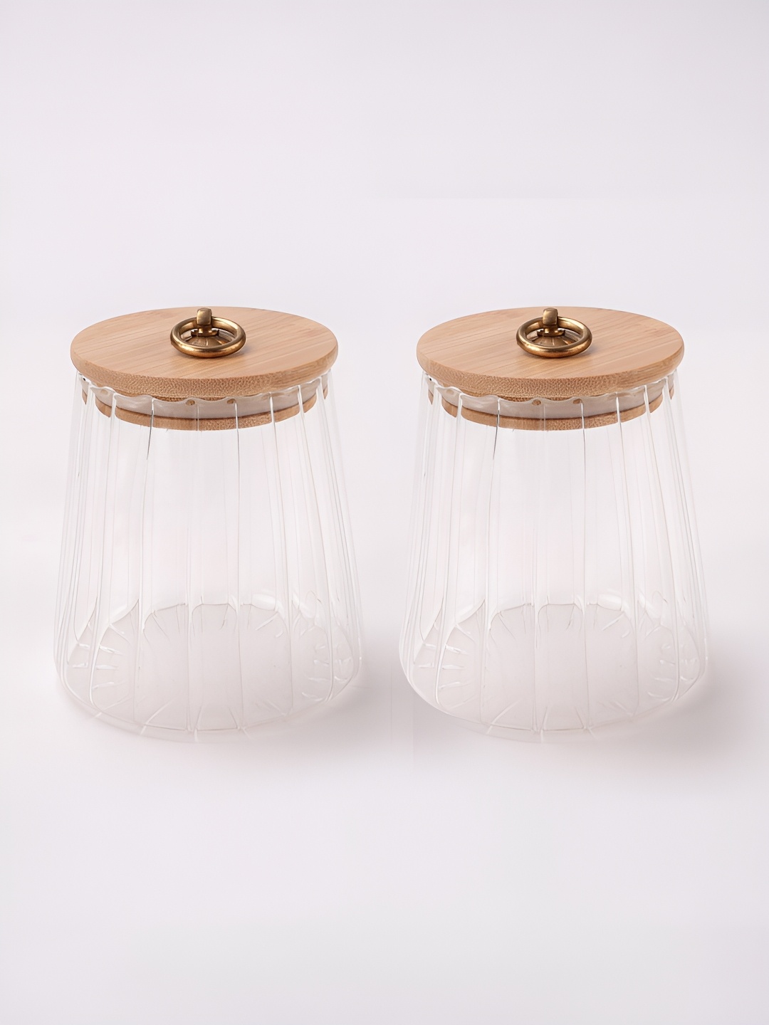 

Aura Transparent & Brown 2 Pieces Air Tight Glass Containers With Lid 620 ml Each