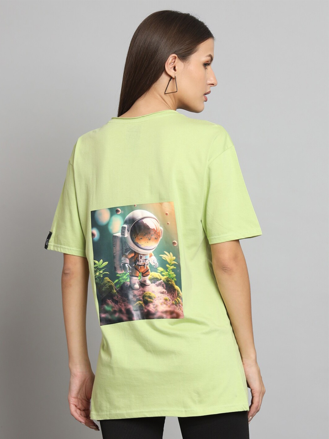 

STHULAS Graphic Printed Pure Cotton T-shirt, Green