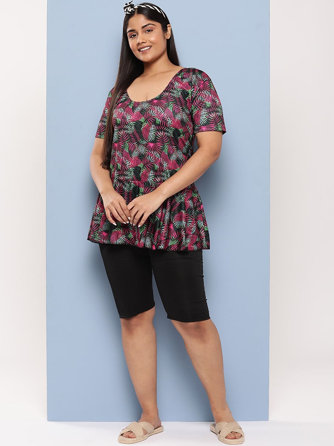Aarika Floral Printed Round Neck Swim Set, Black