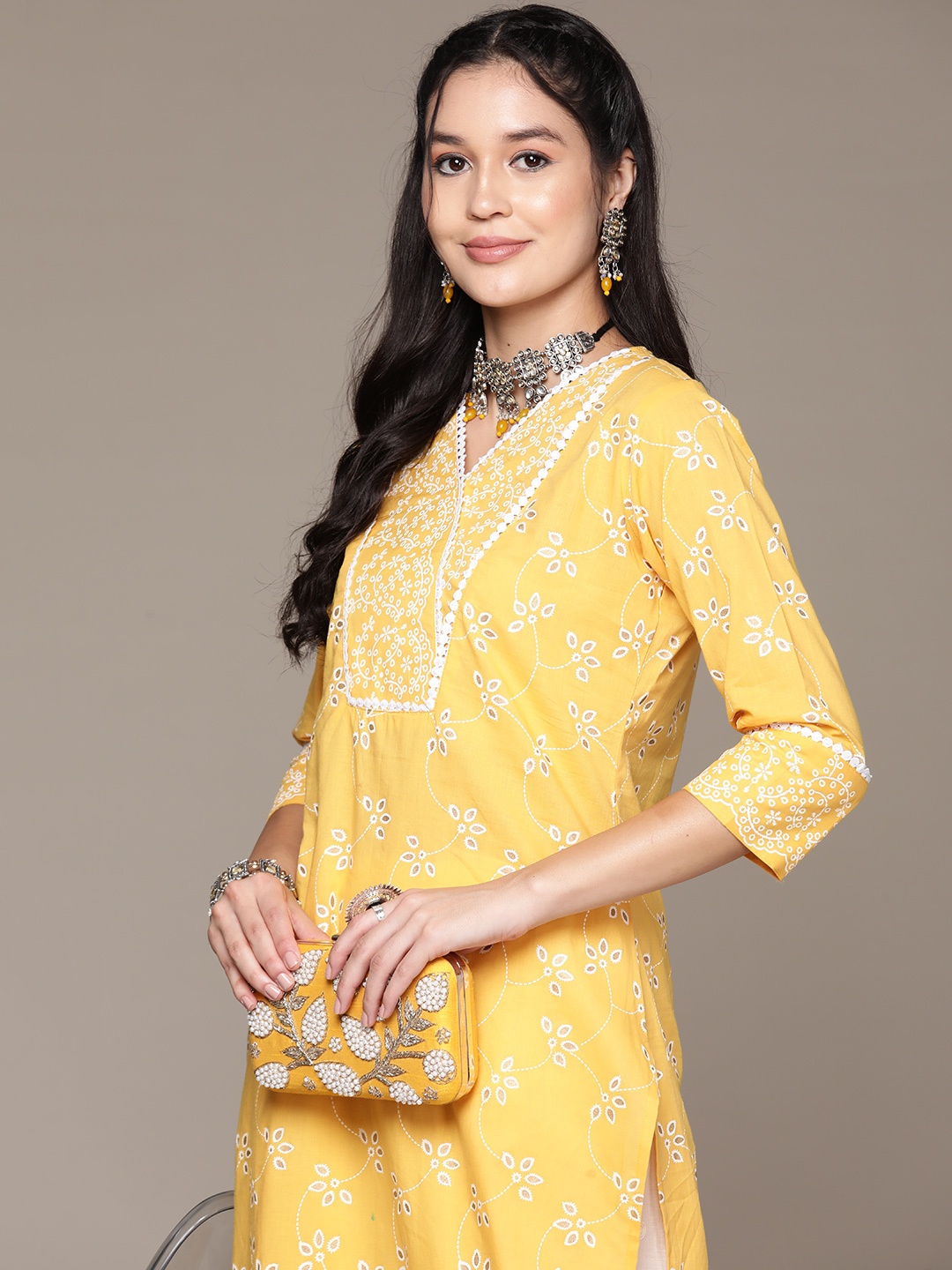 

Readiprint Fashions Floral Printed Pure Cotton Kurta with Palazzos, Yellow