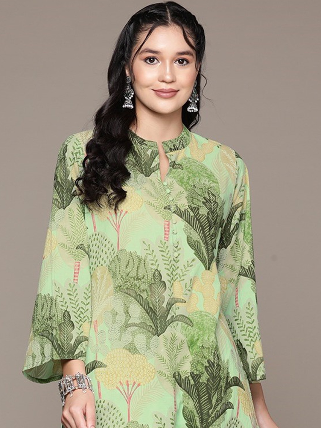 

Readiprint Women Floral Printed Regular Pure Cotton Kurta with Harem Pants, Green