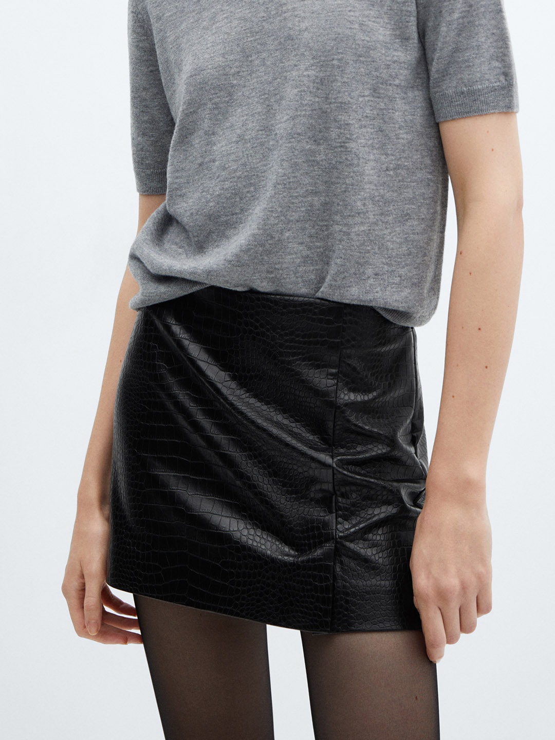 

MANGO Women Solid A-Line Mini Skirt, Black