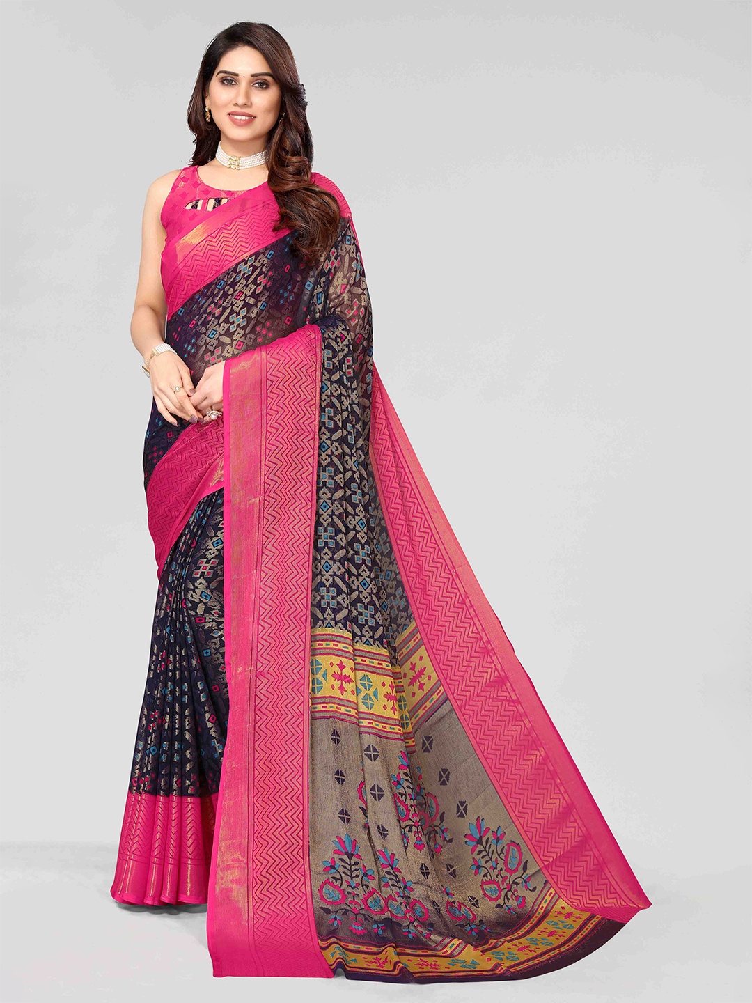 

HALFSAREE STUDIO Floral Woven Design Zari Saree, Navy blue