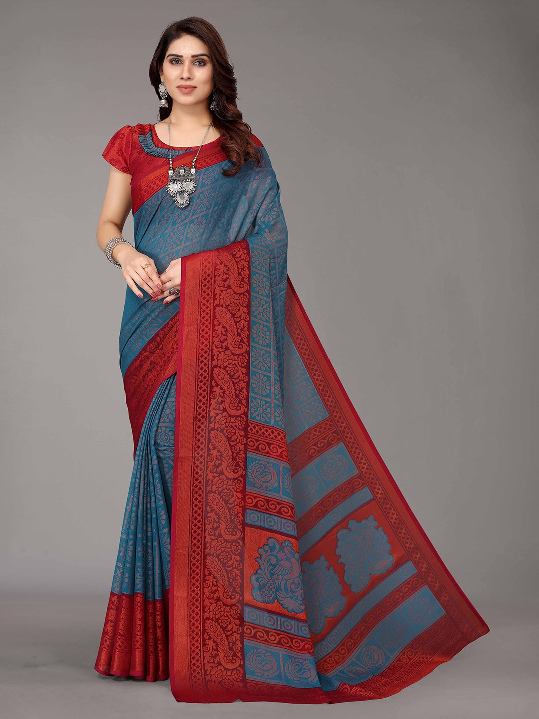 

HALFSAREE STUDIO Floral Woven Design Zari Saree, Green