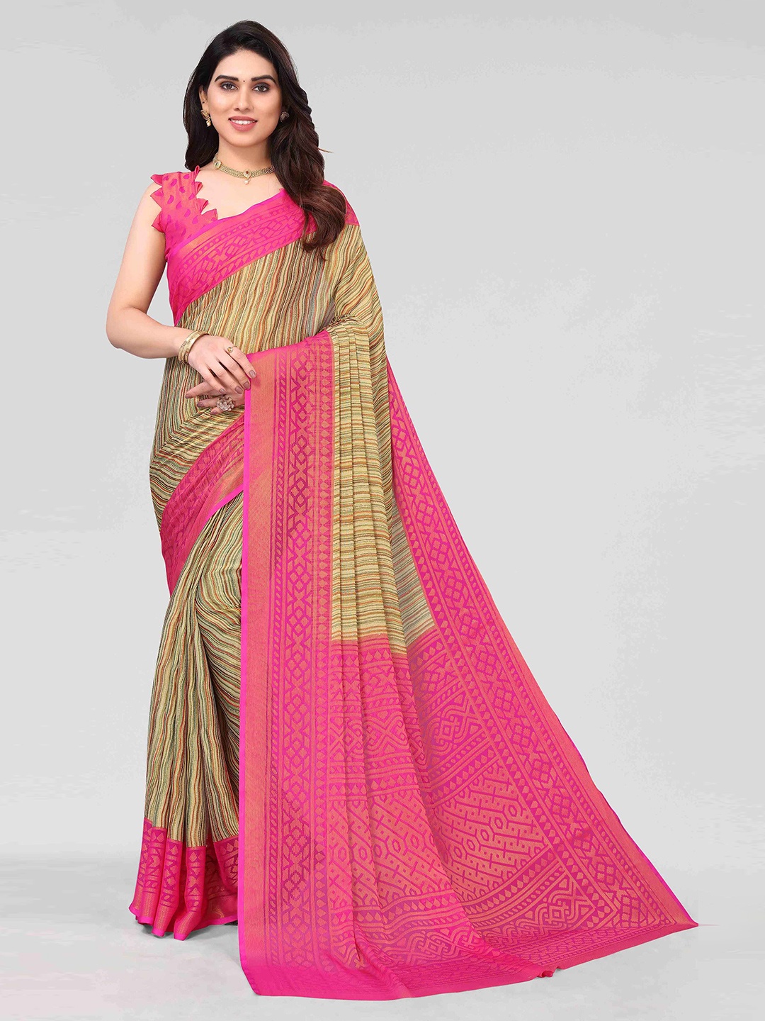 

HALFSAREE STUDIO Floral Poly Chiffon Saree, Pink