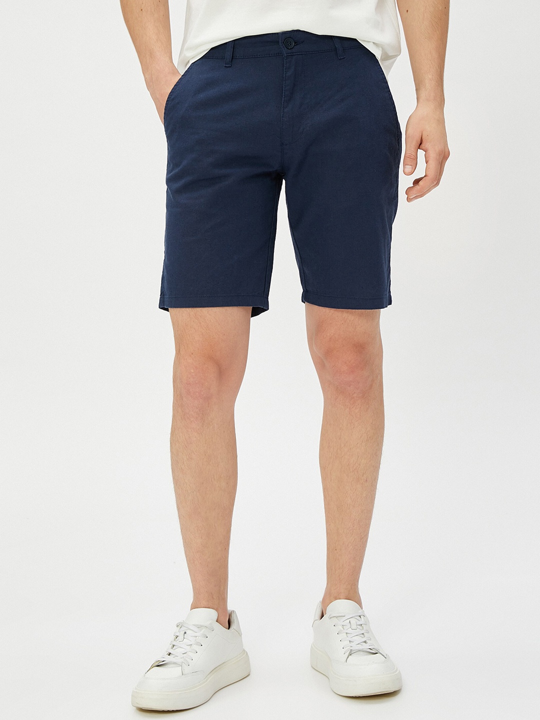 

Koton Men Linen Cotton Chino Shorts, Navy blue