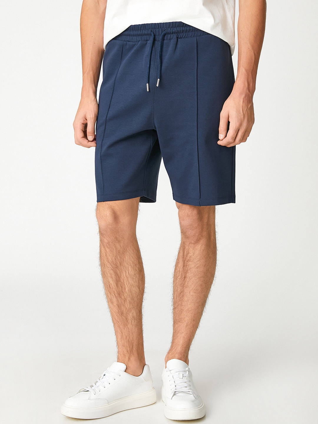 

Koton Men Mid-Rise Slim Fit Shorts, Navy blue