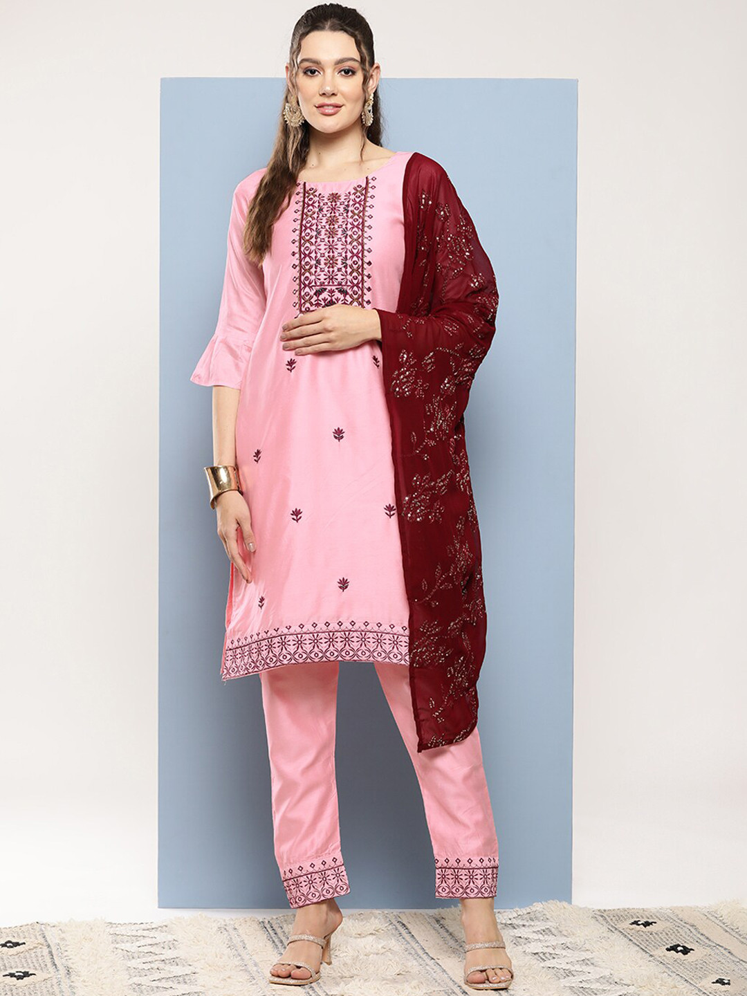 

Aarika Ethnic Motifs Embroidered Round Neck Three-Quarter Sleeves Sequinned Kurta Set, Pink